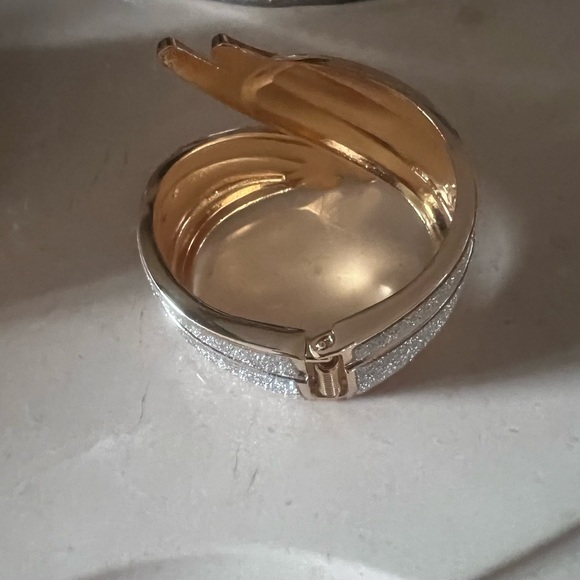 Bangle Cuff Bracelet Custom Jewelry - Picture 3 of 4